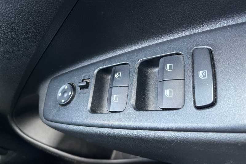 Used Hyundai i10 2021 for sale - 78207433: Photo 16