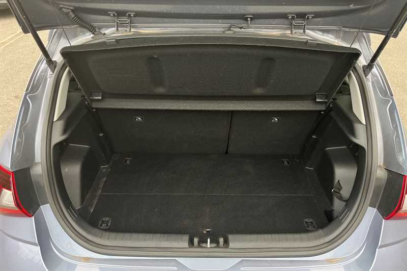 Used Hyundai i20 2024 for sale - 76929425: Photo 25