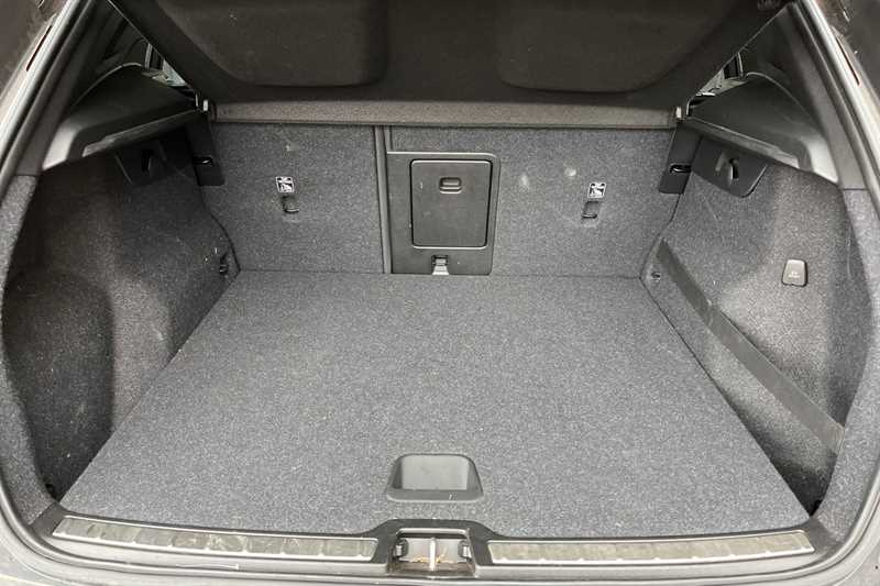 Used Volvo XC40 2020 for sale - 76088249: Photo 25