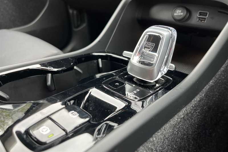 Used Volvo XC40 2020 for sale - 76088249: Photo 40