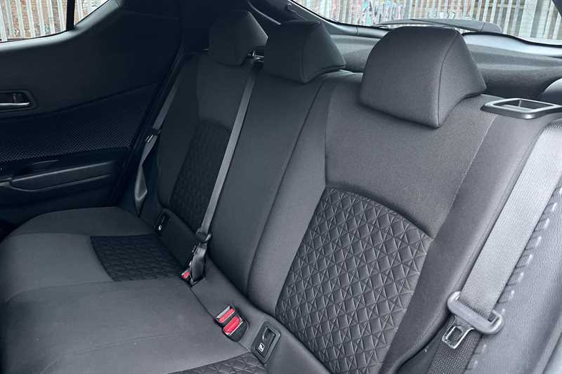 Used Toyota C-HR 2020 for sale - 77335443: Photo 24