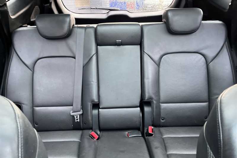 Used Hyundai Santa Fe 2016 for sale - 76955806: Photo 24