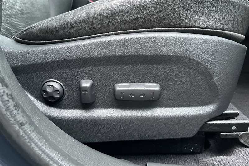 Used Hyundai Santa Fe 2016 for sale - 76955806: Photo 26