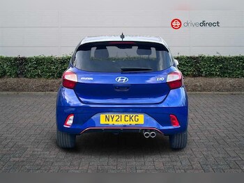 Used Hyundai i10 2021 for sale - 77757710: Photo