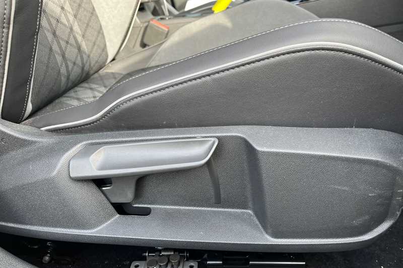 Used Volkswagen Golf 2022 for sale - 75672219: Photo 26