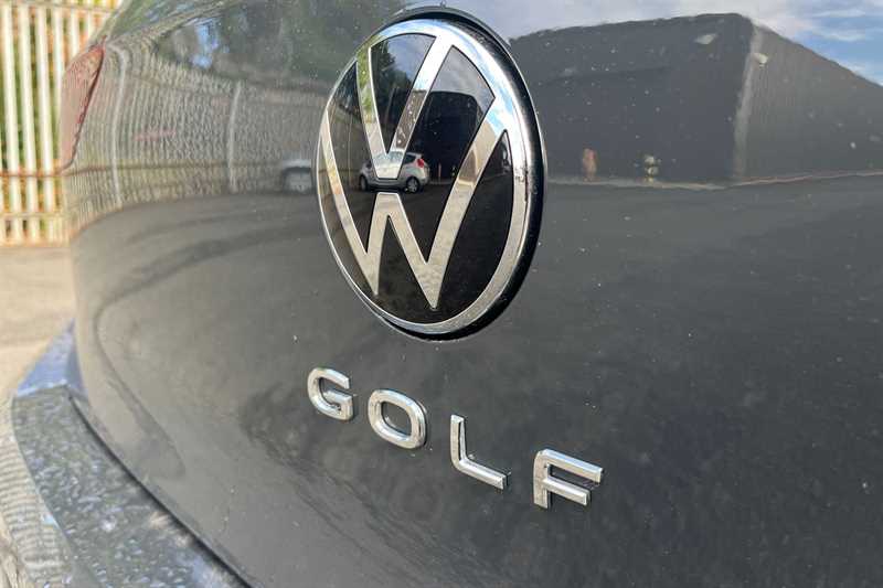 Used Volkswagen Golf 2022 for sale - 75672219: Photo 30