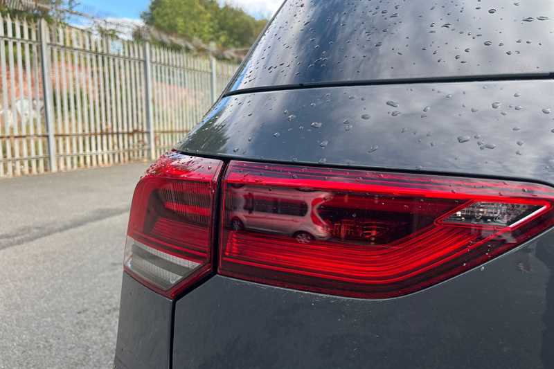 Used Volkswagen Golf 2022 for sale - 75672219: Photo 31