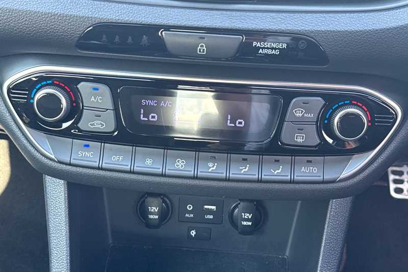 Used Hyundai i30 2019 for sale - 76096728: Photo 15