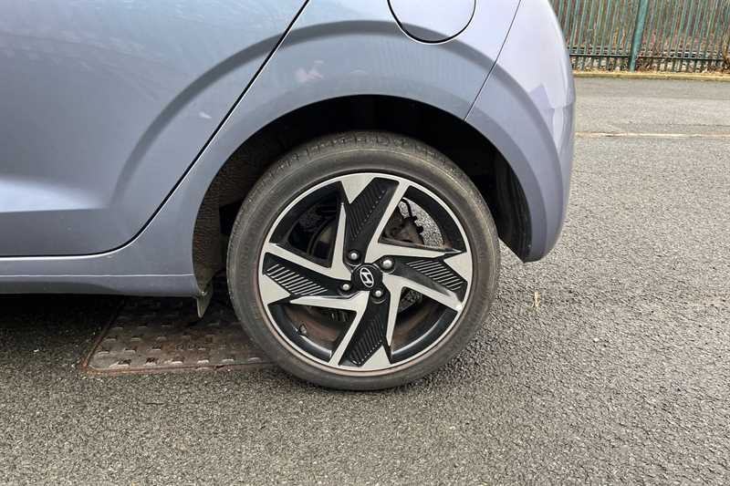 Used Hyundai i10 2023 for sale - 76978130: Photo 10