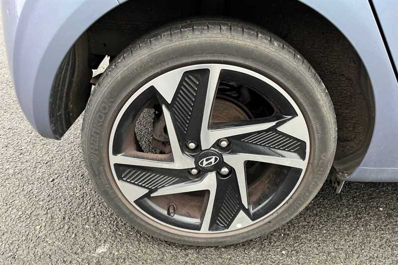 Used Hyundai i10 2023 for sale - 76978130: Photo 11