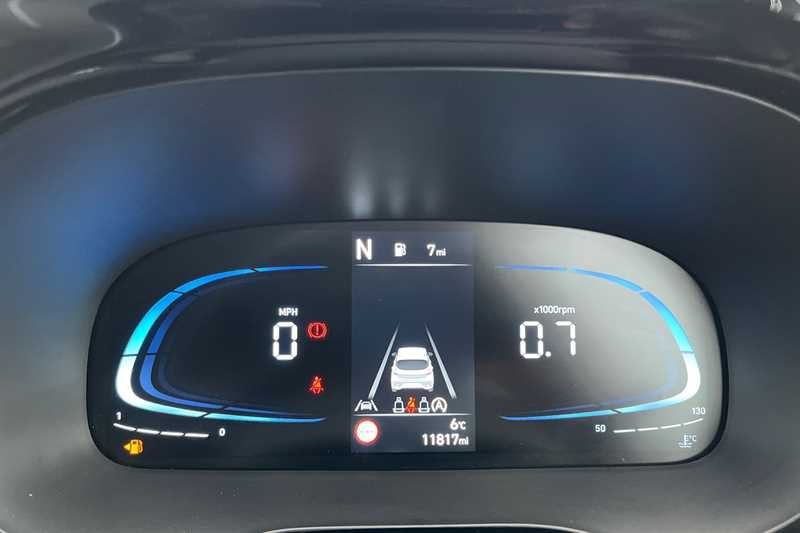 Used Hyundai i10 2023 for sale - 76978130: Photo 20