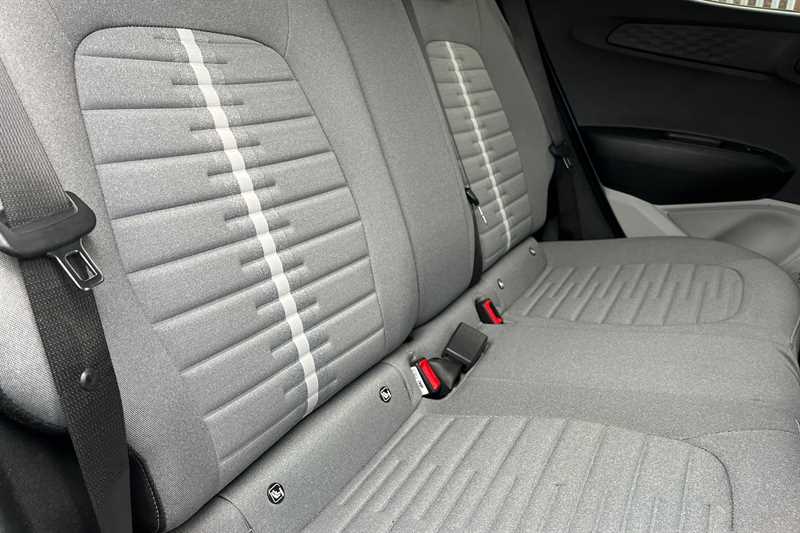 Used Hyundai i10 2023 for sale - 76978130: Photo 24