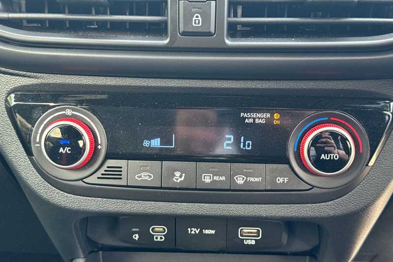 Used Hyundai i10 2023 for sale - 75981528: Photo 15