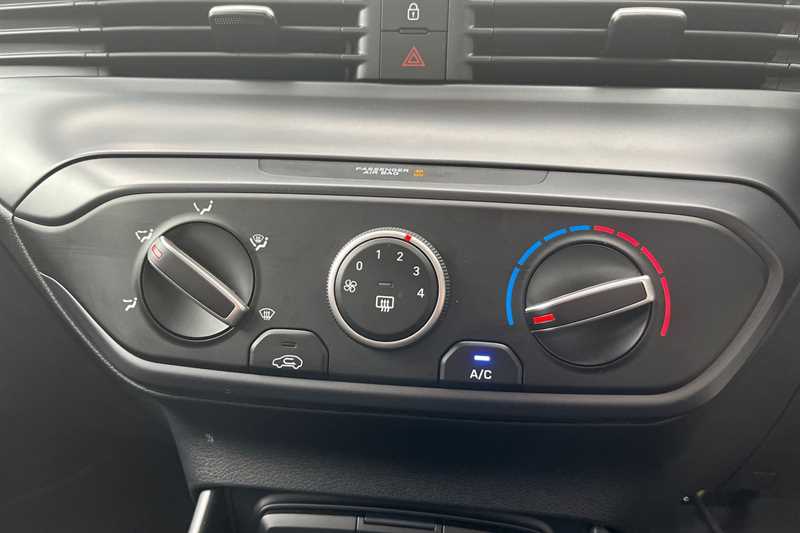 Used Hyundai i20 2025 for sale - 76525592: Photo 15