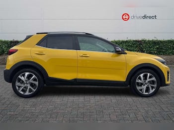 Used Kia Stonic 2023 for sale - 79647869: Photo