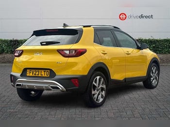Used Kia Stonic 2023 for sale - 79647869: Photo