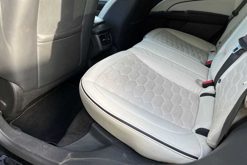 Used Ford Mondeo for sale - 76829181: Photo 39