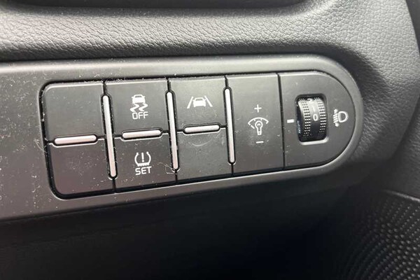 Used Kia XCeed 2022 for sale - 75591386: Photo 38