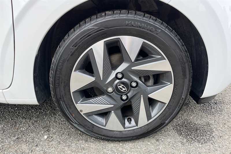 Used Hyundai i10 2024 for sale - 76529485: Photo 9