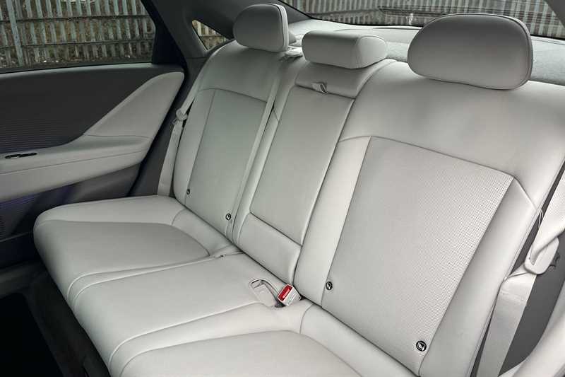 Used Hyundai IONIQ 6 2025 for sale - 76746842: Photo 24