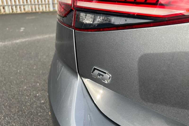 Used Volkswagen Golf 2019 for sale - 77700041: Photo 30