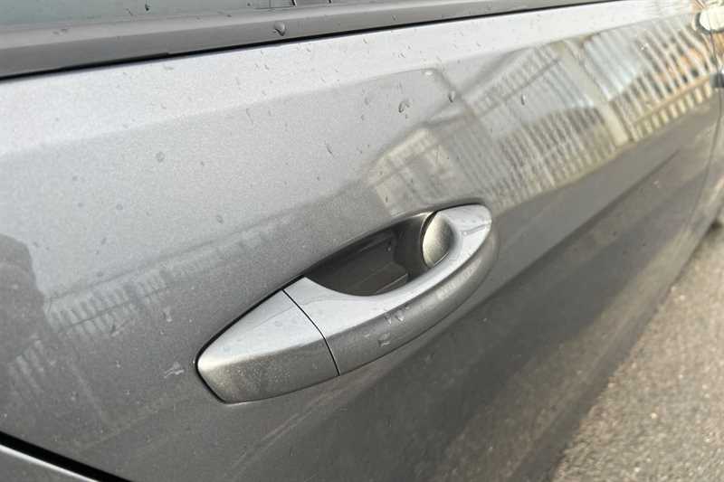 Used Volkswagen Golf 2019 for sale - 77700041: Photo 33