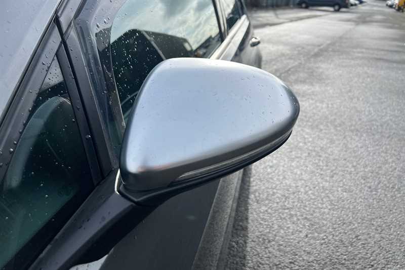 Used Volkswagen Golf 2019 for sale - 77700041: Photo 34