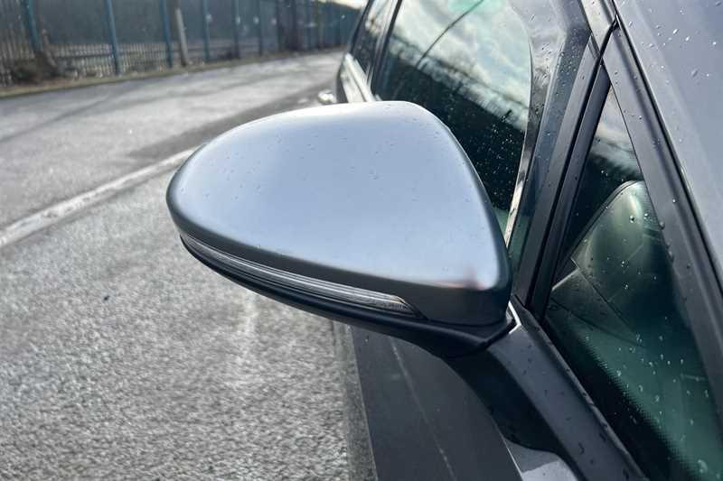 Used Volkswagen Golf 2019 for sale - 77700041: Photo 35