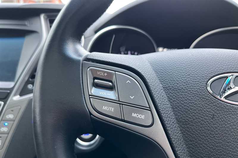 Used Hyundai Santa Fe 2016 for sale - 77390424: Photo 21