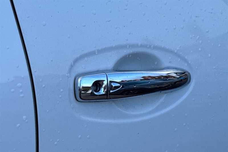 Used Nissan Navara 2020 for sale - 77390458: Photo 33