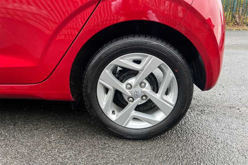 Used Hyundai i10 2022 for sale - 76490232: Photo 9