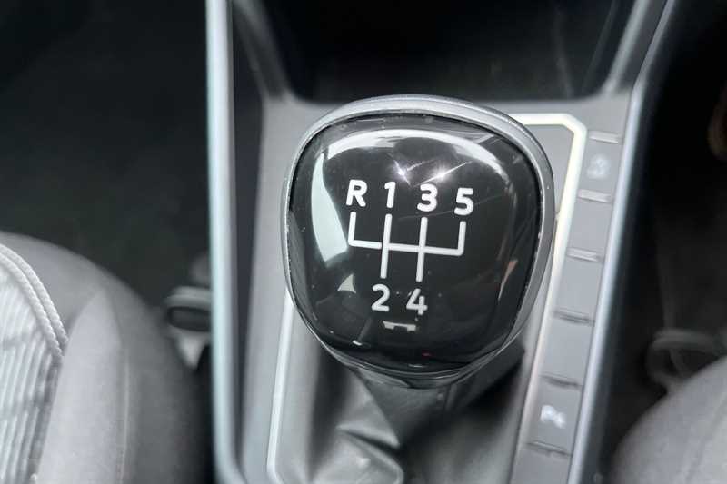 Used Volkswagen Polo 2024 for sale - 78174502: Photo 38