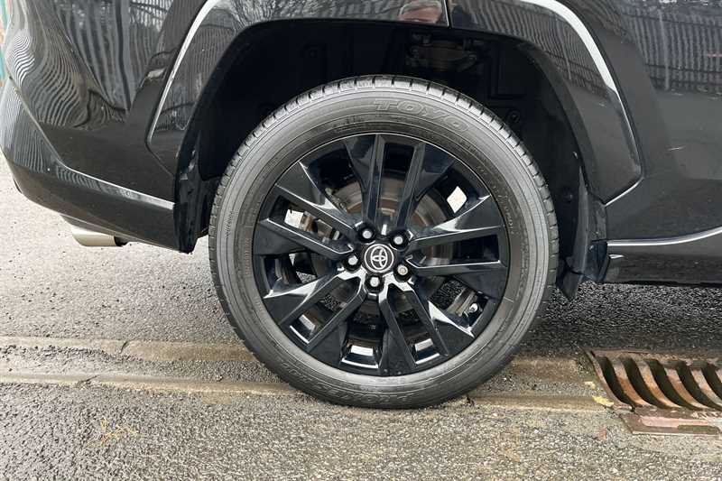 Used Toyota RAV4 2021 for sale - 77561911: Photo 10