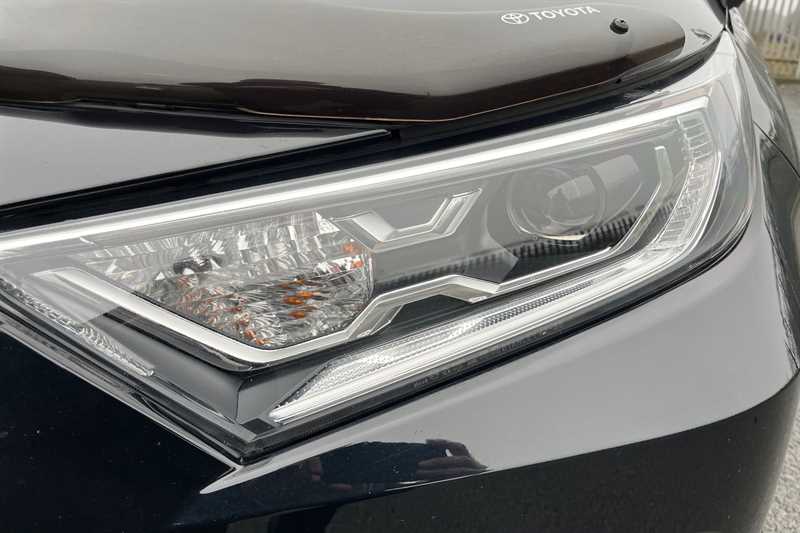 Used Toyota RAV4 2021 for sale - 77561911: Photo 29