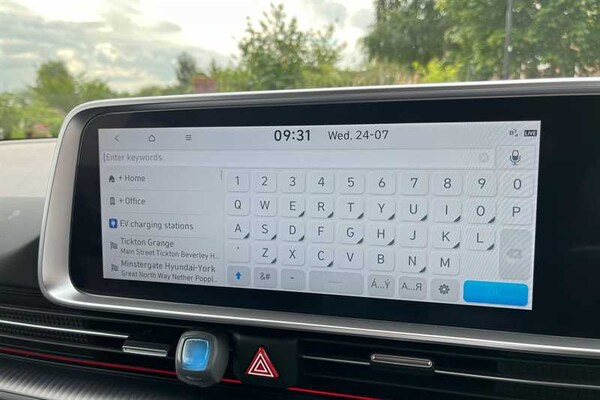 Used Hyundai IONIQ 6 2024 for sale - 75610923: Photo 44