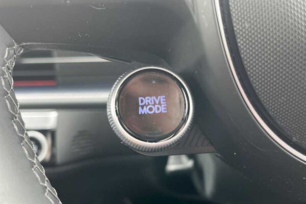 Used Hyundai IONIQ 6 2024 for sale - 75610923: Photo 48
