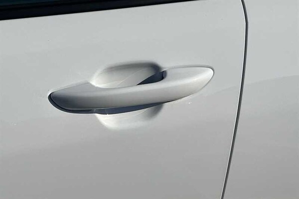 Used Hyundai i10 2024 for sale - 76176482: Photo 34