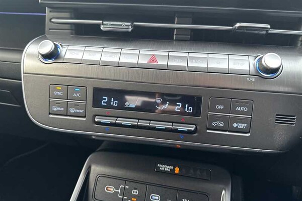 Used Hyundai KONA 2025 for sale - 74922692: Photo 15
