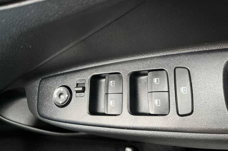 Used Hyundai i10 2024 for sale - 76516801: Photo 16