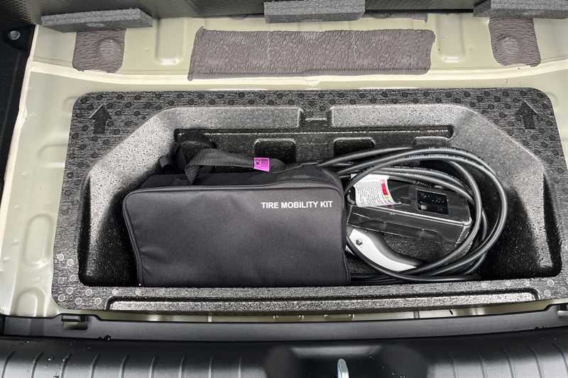 Used Hyundai IONIQ 6 2025 for sale - 78208544: Photo 37