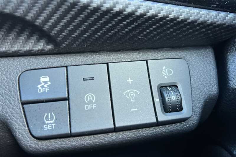 Used Kia Stonic 2021 for sale - 78142967: Photo 40