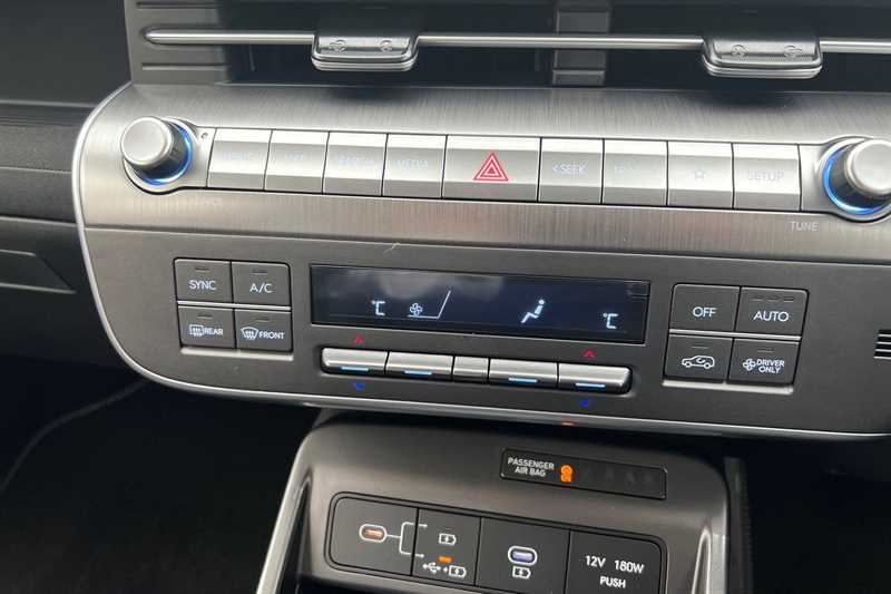Used Hyundai KONA 2025 for sale - 77309838: Photo 15