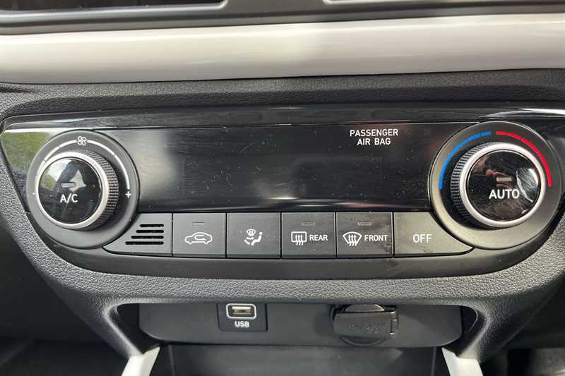 Used Hyundai i10 2021 for sale - 76125134: Photo 15