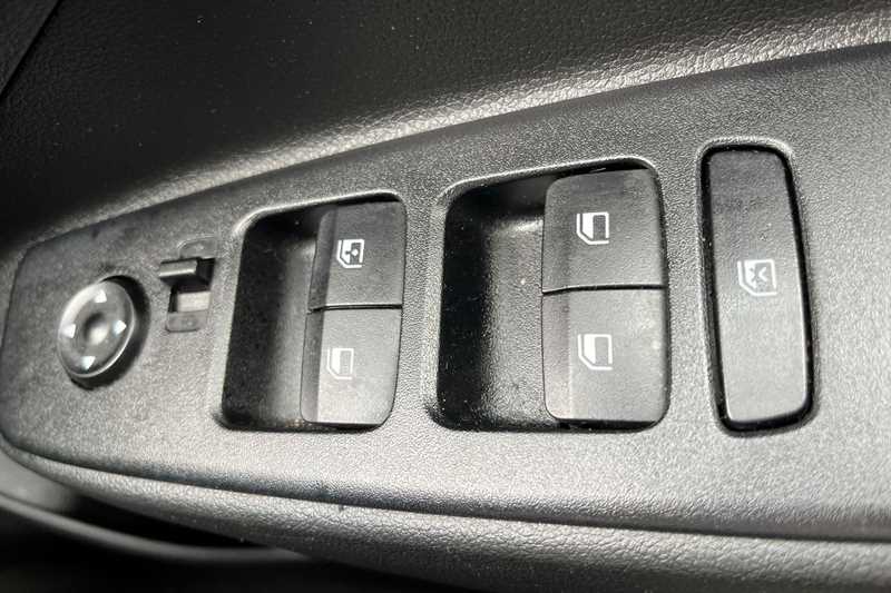 Used Hyundai i10 2021 for sale - 76125134: Photo 16