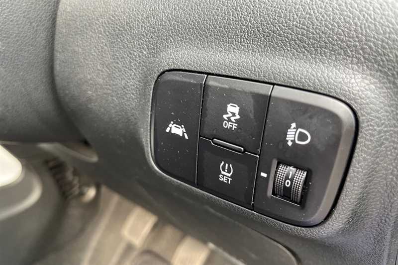Used Hyundai i10 2021 for sale - 76125134: Photo 38