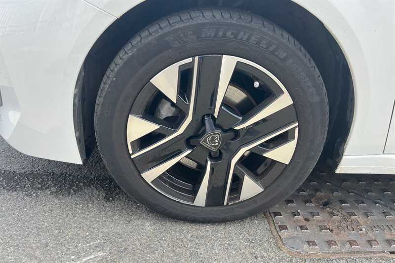 Used Peugeot 208 2024 for sale - 78188503: Photo 11