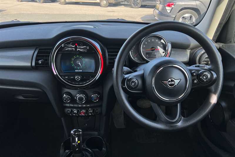 Used MINI Hatch 2019 for sale - 78189123: Photo 13