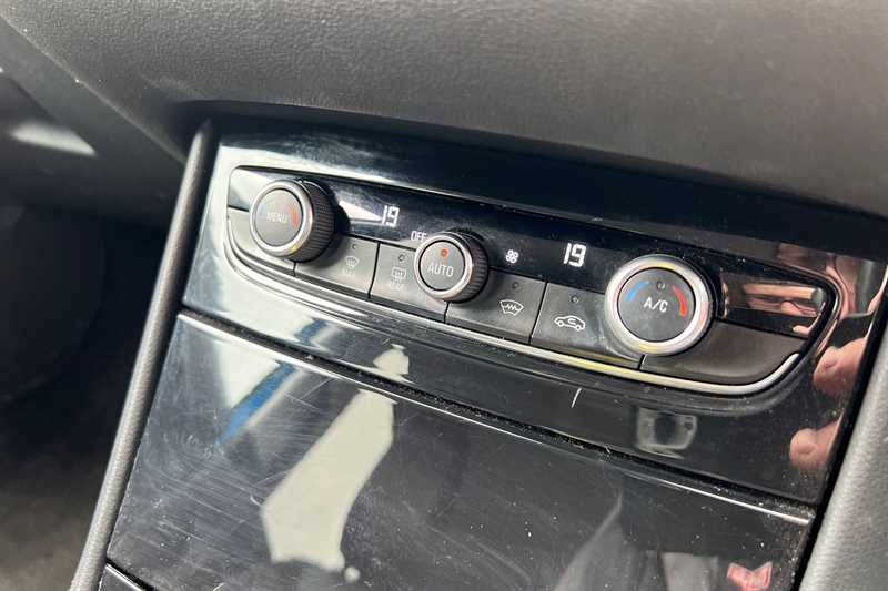 Used Vauxhall Grandland X 2018 for sale - 78143117: Photo 15