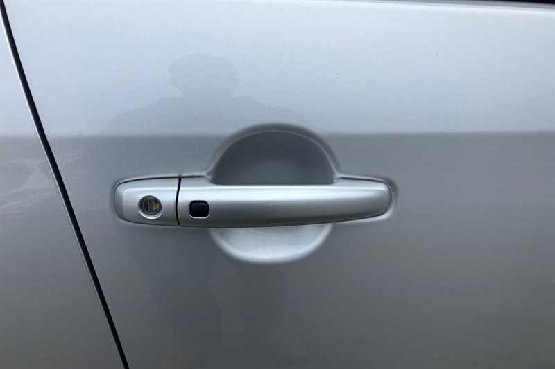 Used Suzuki SX4 S-Cross 2023 for sale - 77915184: Photo 33