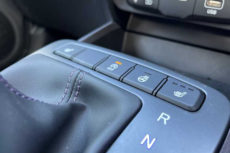 Used Hyundai i10 2024 for sale - 76517201: Photo 40